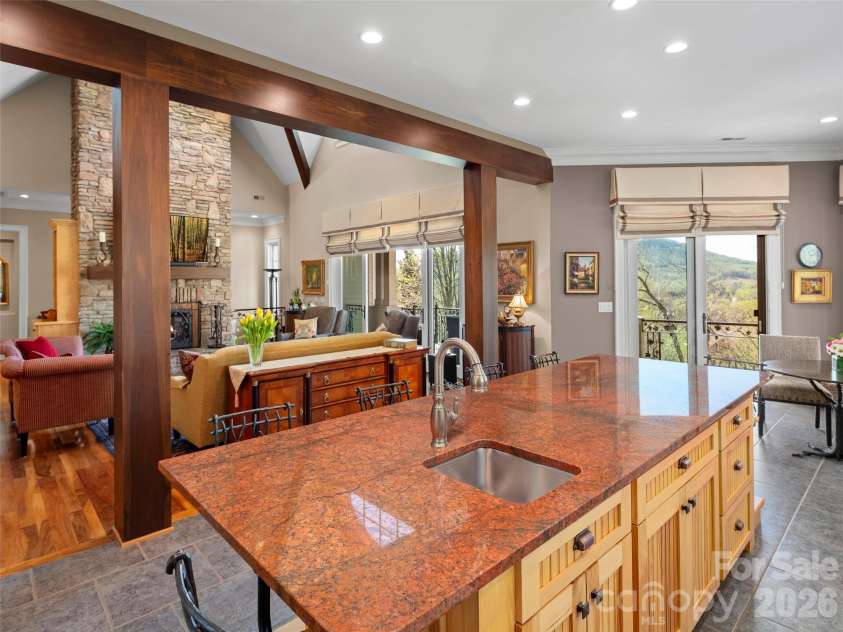 171 Walnut Valley Parkway, Arden, NC 28704.  MLS# CAR4373802, YatesRealty ID 21591. 