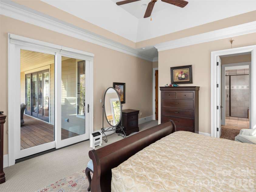 171 Walnut Valley Parkway, Arden, NC 28704.  MLS# CAR4373802, YatesRealty ID 21591. 