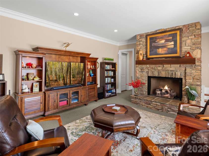 171 Walnut Valley Parkway, Arden, NC 28704.  MLS# CAR4373802, YatesRealty ID 21591. 
