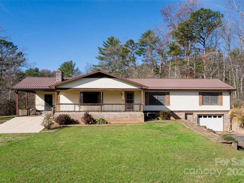 261 Lower Christ School Road, Fletcher, NC 28732.  MLS# CAR4201835, YatesRealty ID 21592. 