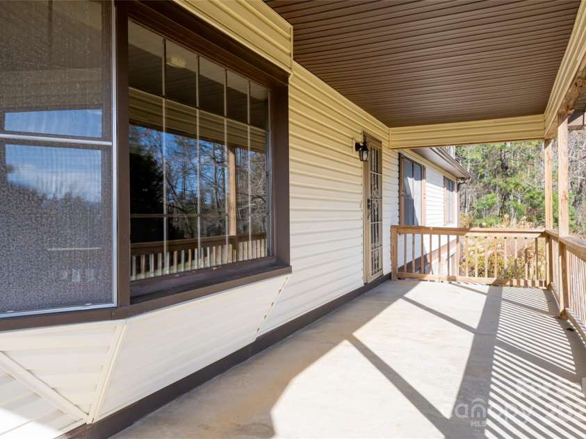 261 Lower Christ School Road, Fletcher, NC 28732.  MLS# CAR4201835, YatesRealty ID 21592. 