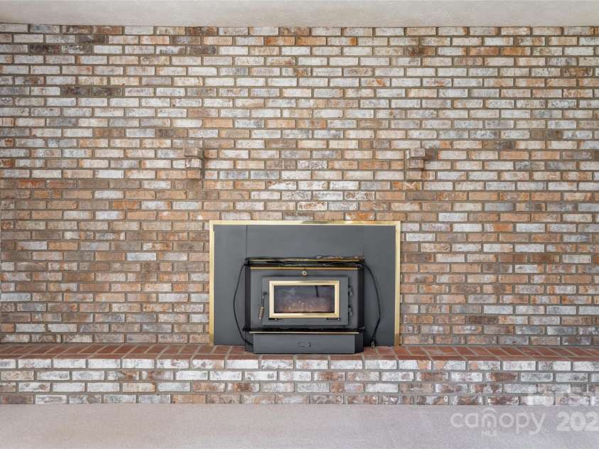 261 Lower Christ School Road, Fletcher, NC 28732.  MLS# CAR4201835, YatesRealty ID 21592. 