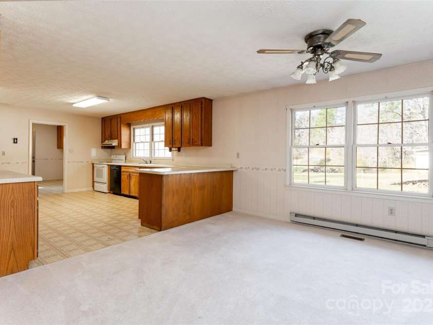 261 Lower Christ School Road, Fletcher, NC 28732.  MLS# CAR4201835, YatesRealty ID 21592. 