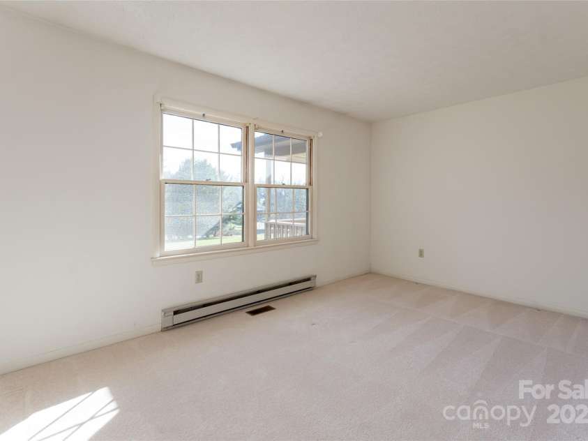 261 Lower Christ School Road, Fletcher, NC 28732.  MLS# CAR4201835, YatesRealty ID 21592. 