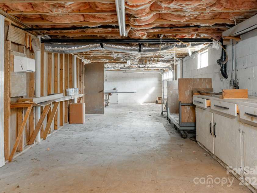 261 Lower Christ School Road, Fletcher, NC 28732.  MLS# CAR4201835, YatesRealty ID 21592. 