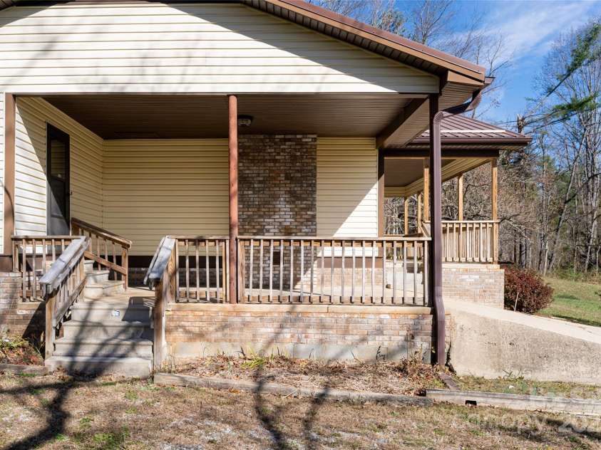 261 Lower Christ School Road, Fletcher, NC 28732.  MLS# CAR4201835, YatesRealty ID 21592. 