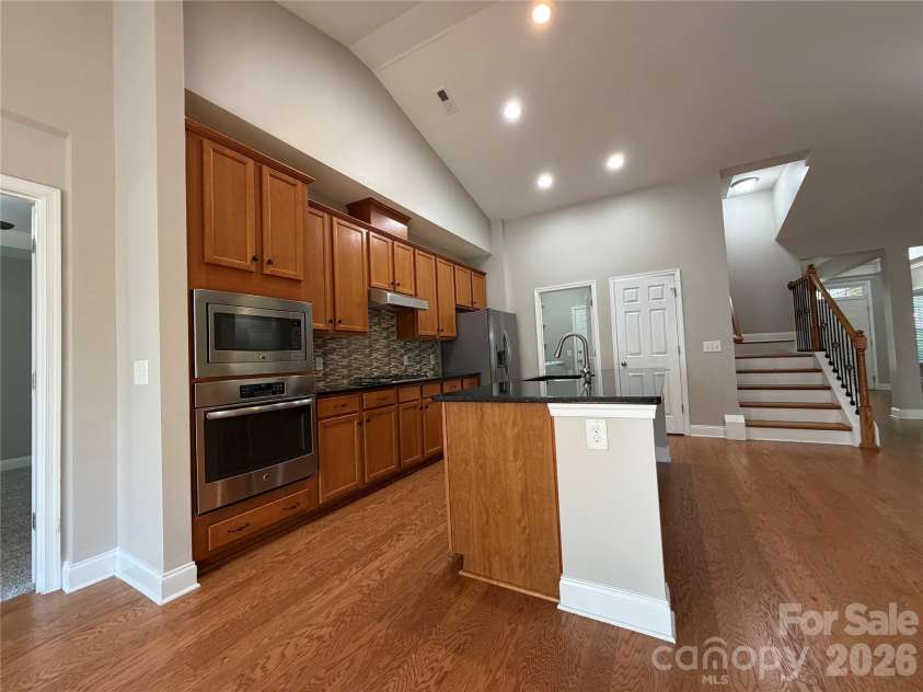 10313 Woodview Circle, Charlotte, NC 28277.  MLS# CAR4372078, YatesRealty ID 21593. 