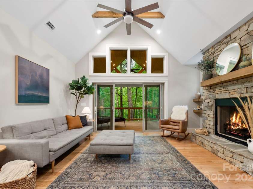 68 Huckleberry Ridge Lane, Zirconia, NC 28790.  MLS# CAR4265431, YatesRealty ID 21593. 