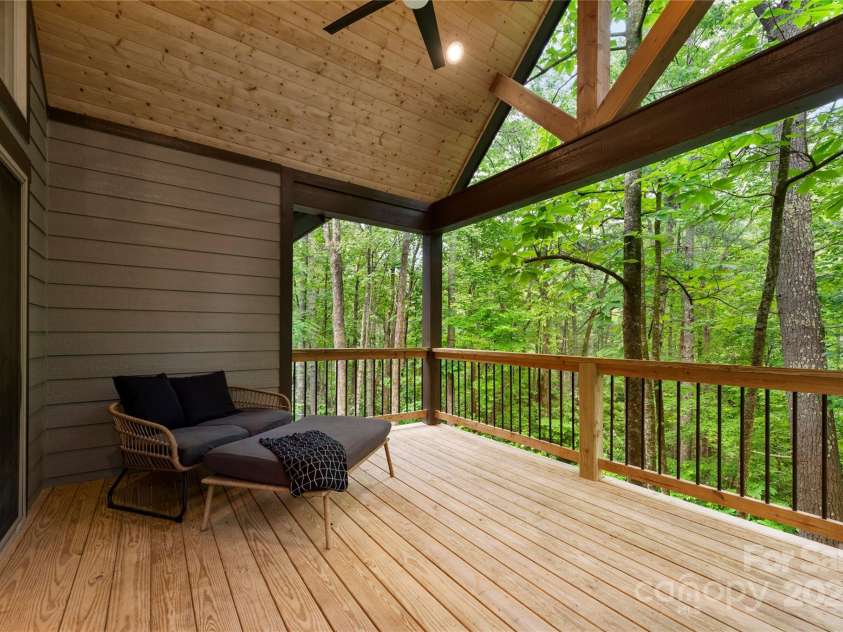68 Huckleberry Ridge Lane, Zirconia, NC 28790.  MLS# CAR4265431, YatesRealty ID 21593. 
