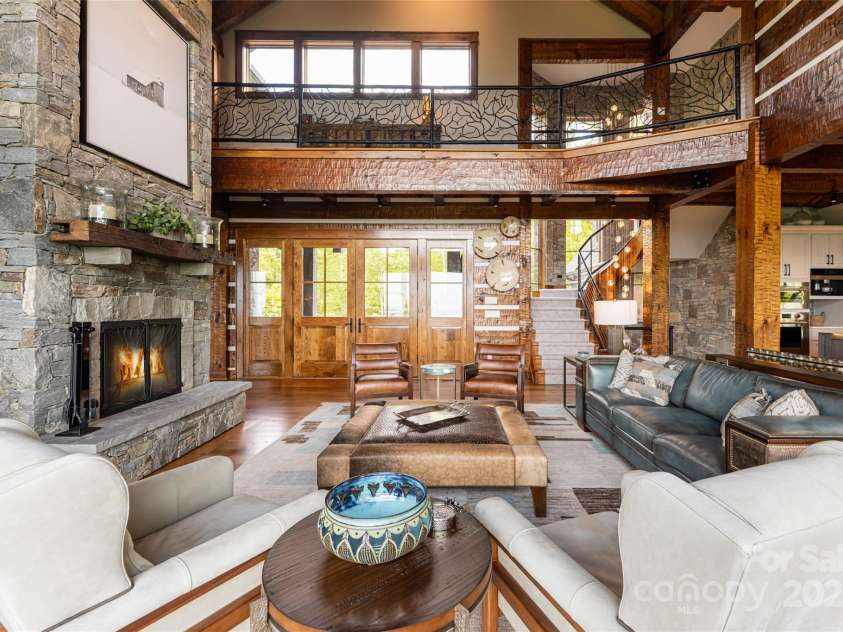 511 Asgi Trail, Maggie Valley, NC 28751.  MLS# CAR4258504, YatesRealty ID 21595. 