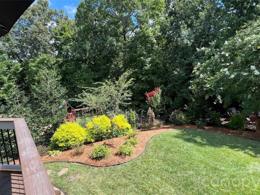 2413 Merryvale Way, Waxhaw, NC 28173.  MLS# CAR4379926, YatesRealty ID 21596. 
