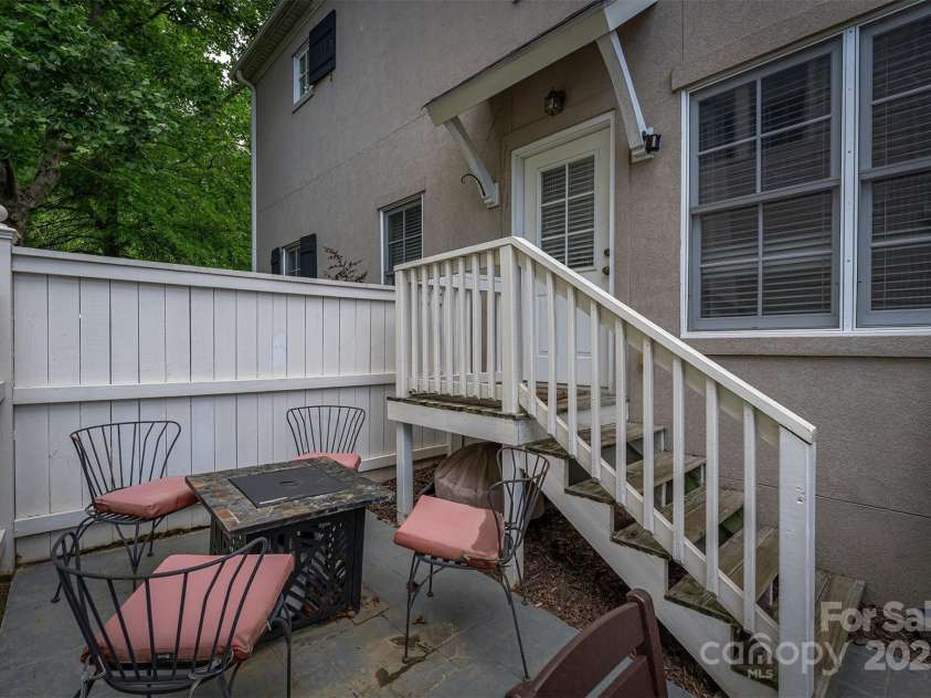 115 White Ash Drive, Asheville, NC 28801.  MLS# CAR4272589, YatesRealty ID 21597. 