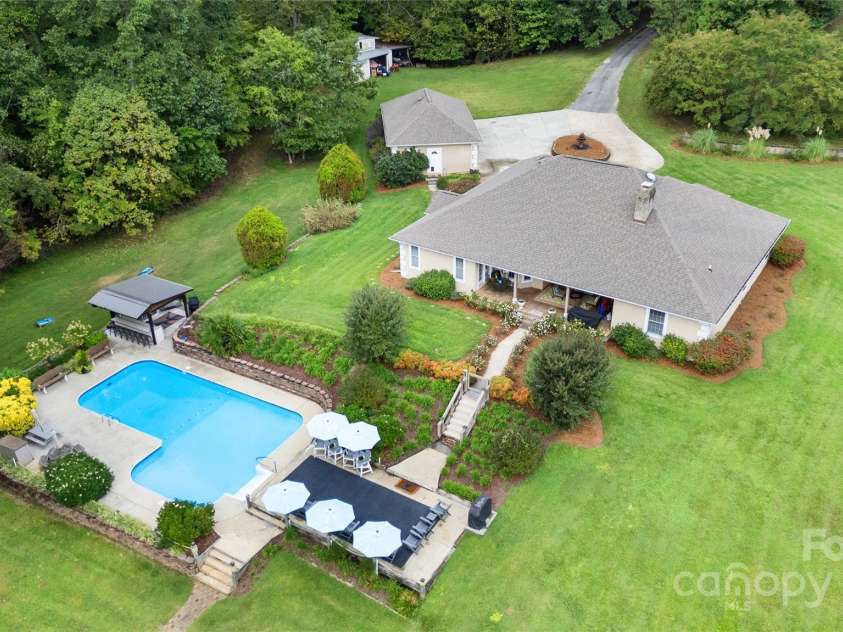 127 Spring Oaks Drive, Troutman, NC 28166.  MLS# CAR4187758, YatesRealty ID 216. 