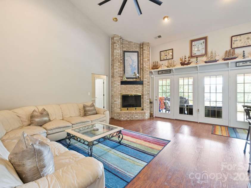 127 Spring Oaks Drive, Troutman, NC 28166.  MLS# CAR4187758, YatesRealty ID 216. 