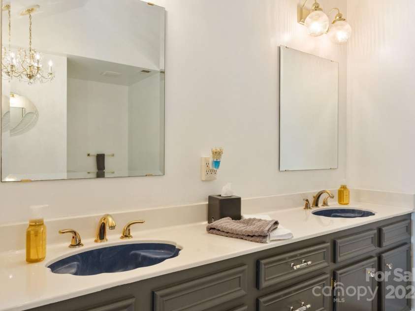 127 Spring Oaks Drive, Troutman, NC 28166.  MLS# CAR4187758, YatesRealty ID 216. 