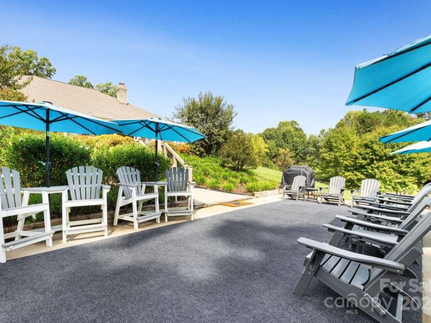 127 Spring Oaks Drive, Troutman, NC 28166.  MLS# CAR4187758, YatesRealty ID 216. 