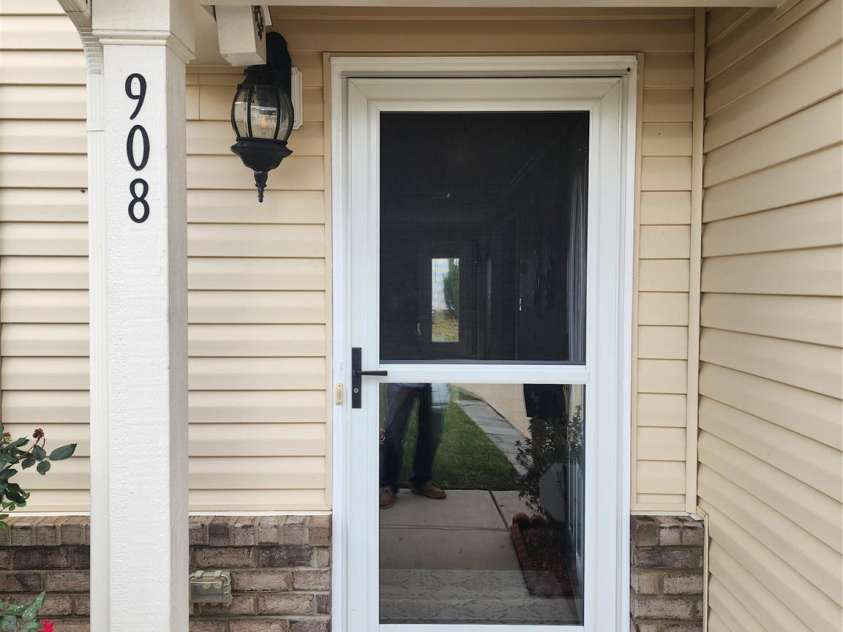 908 Sherman Street, Gastonia, NC 28052.  MLS# CAR4310650, YatesRealty ID 216. 