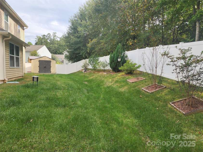 908 Sherman Street, Gastonia, NC 28052.  MLS# CAR4310650, YatesRealty ID 216. 