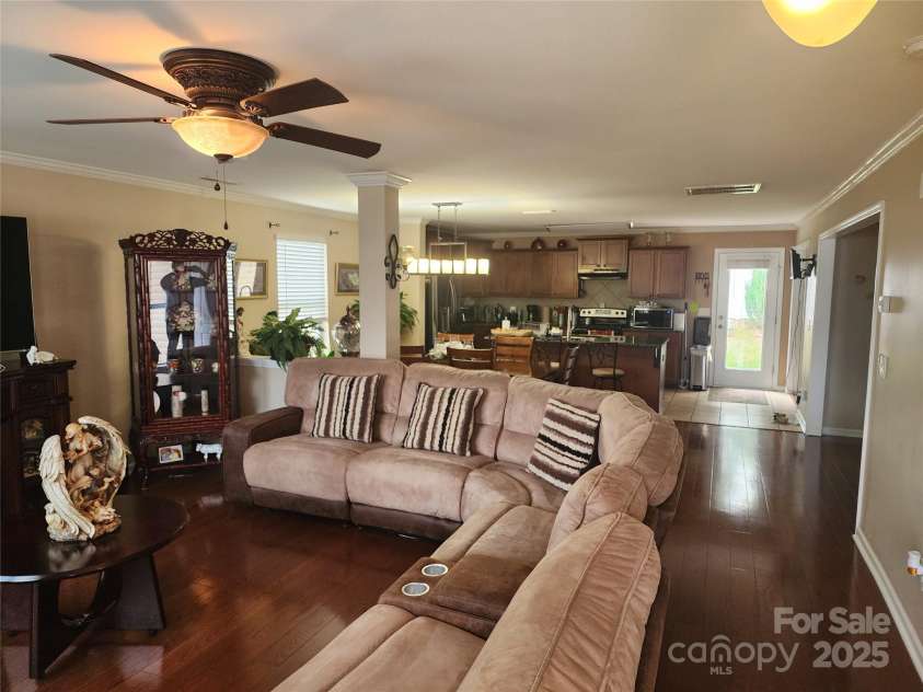 908 Sherman Street, Gastonia, NC 28052.  MLS# CAR4310650, YatesRealty ID 216. 