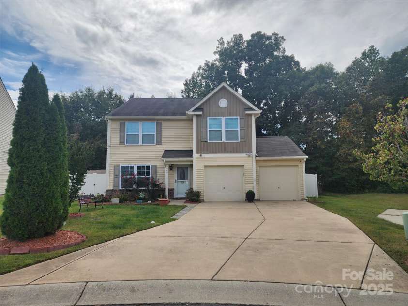 908 Sherman Street, Gastonia, NC 28052.  MLS# CAR4310650, YatesRealty ID 216. Font