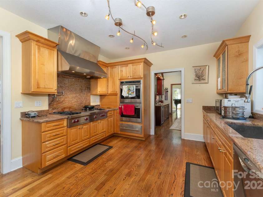 345 Hawks Nest Trail, Lake Lure, NC 28746.  MLS# CAR4313518, YatesRealty ID 2160. 