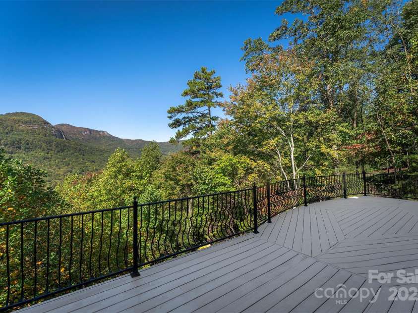 345 Hawks Nest Trail, Lake Lure, NC 28746.  MLS# CAR4313518, YatesRealty ID 2160. 