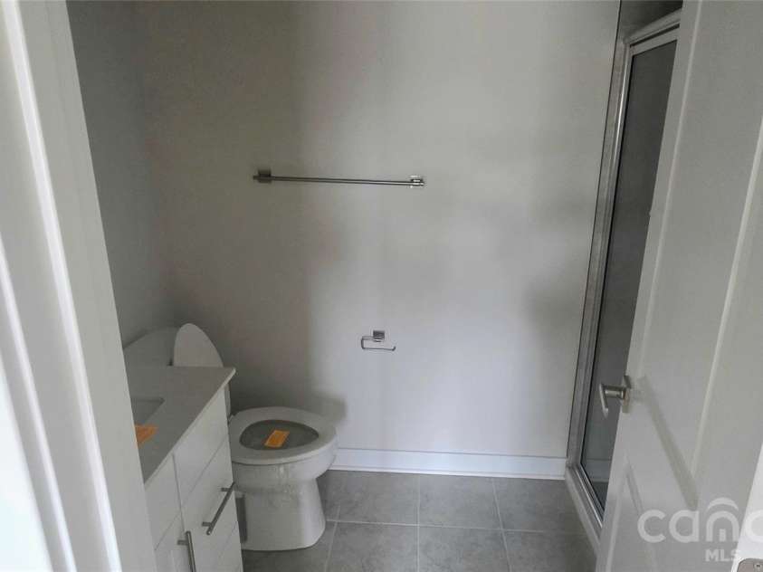 960 Broad River Lane, Charlotte, NC 28211.  MLS# CAR4355873, YatesRealty ID 21600. 