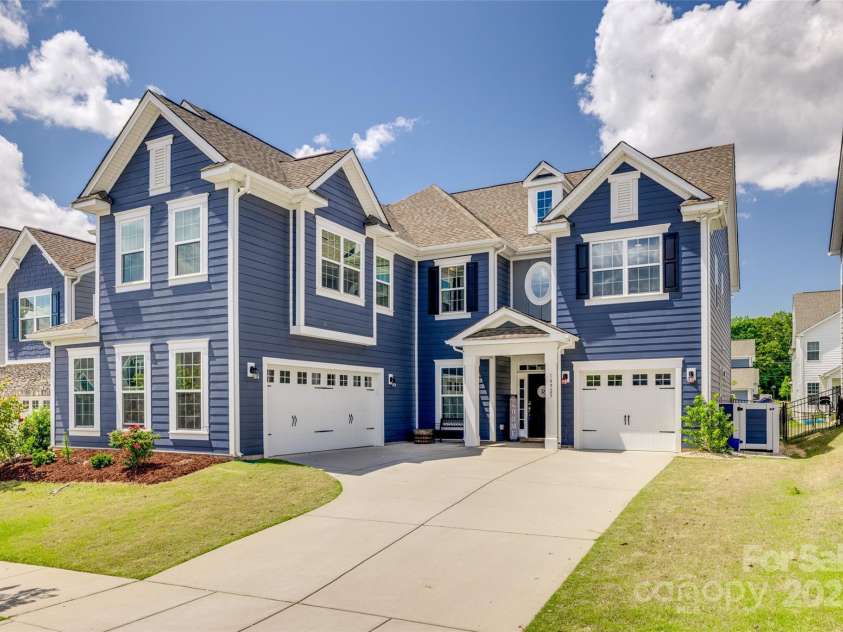 14925 Baldridge Drive, Huntersville, NC 28078.  MLS# CAR4249173, YatesRealty ID 21601. 