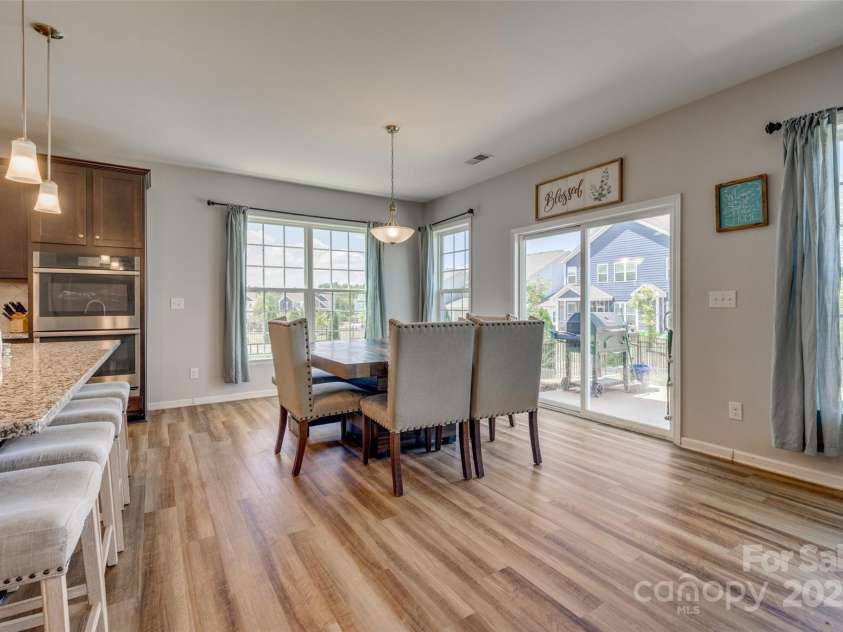 14925 Baldridge Drive, Huntersville, NC 28078.  MLS# CAR4249173, YatesRealty ID 21601. 