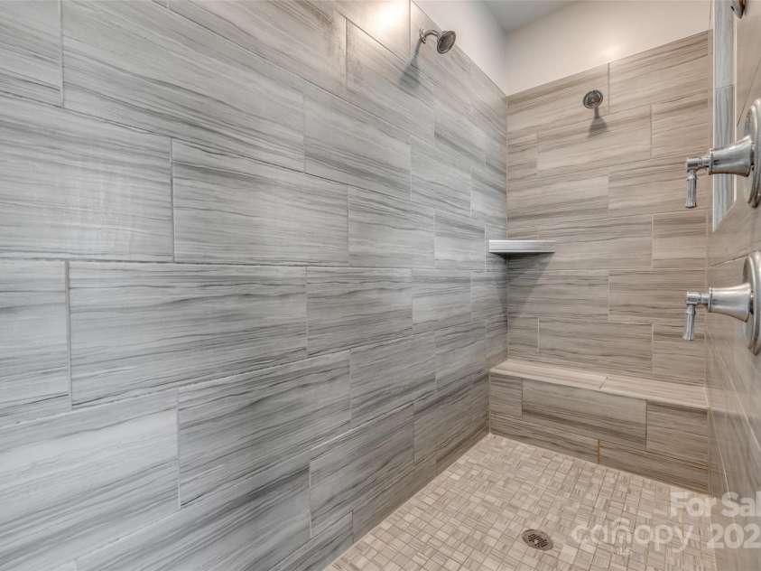 14925 Baldridge Drive, Huntersville, NC 28078.  MLS# CAR4249173, YatesRealty ID 21601. 