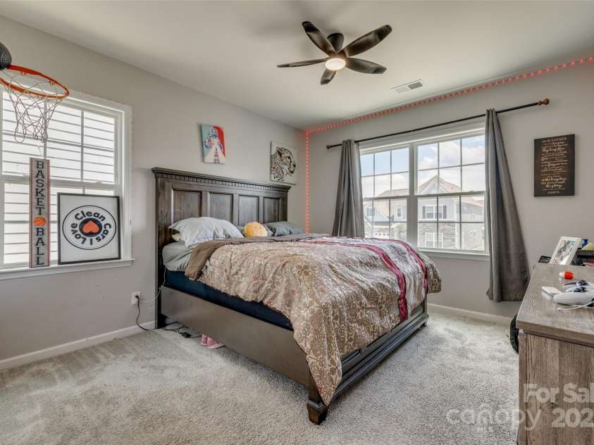 14925 Baldridge Drive, Huntersville, NC 28078.  MLS# CAR4249173, YatesRealty ID 21601. 