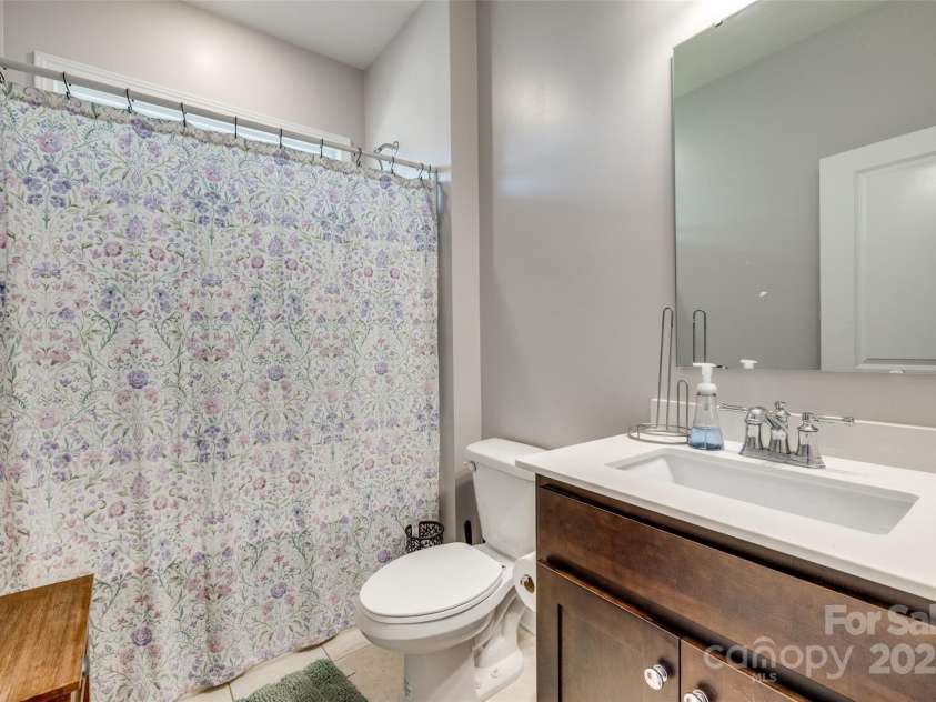 14925 Baldridge Drive, Huntersville, NC 28078.  MLS# CAR4249173, YatesRealty ID 21601. 