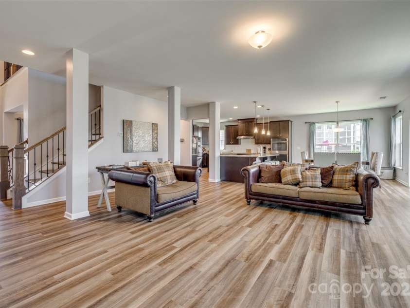 14925 Baldridge Drive, Huntersville, NC 28078.  MLS# CAR4309737, YatesRealty ID 21601. 