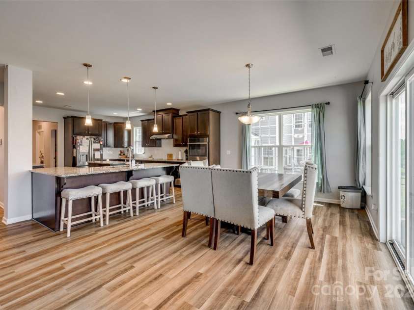 14925 Baldridge Drive, Huntersville, NC 28078.  MLS# CAR4309737, YatesRealty ID 21601. 