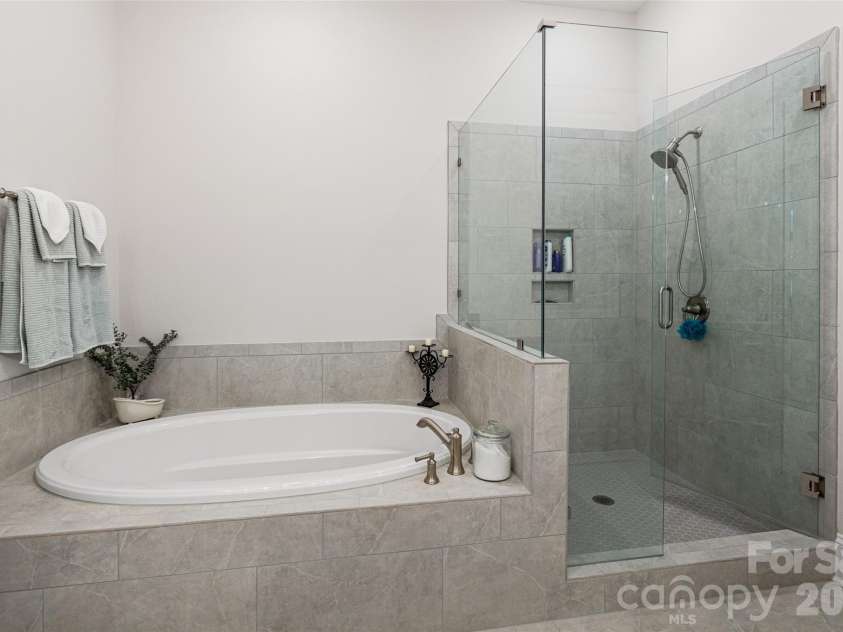 310 Triple Ponds Court, Clover, SC 29710.  MLS# CAR4380366, YatesRealty ID 21601. 