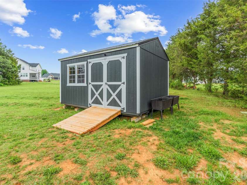 310 Triple Ponds Court, Clover, SC 29710.  MLS# CAR4380366, YatesRealty ID 21601. 