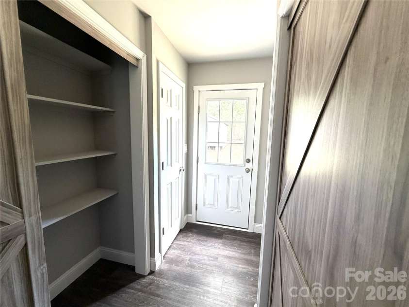 1200 Weststone Drive, Charlotte, NC 28208.  MLS# CAR4366441, YatesRealty ID 21602. Pantry