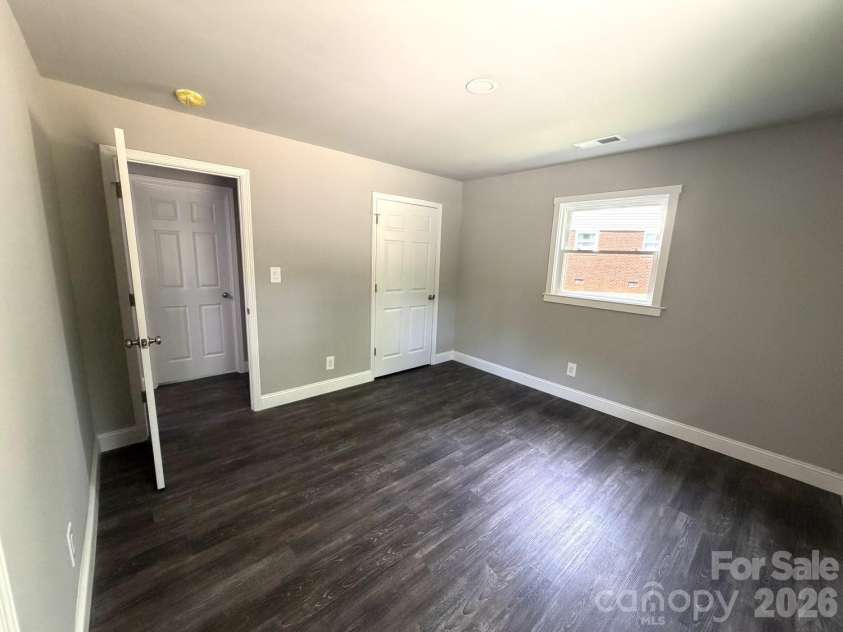 1200 Weststone Drive, Charlotte, NC 28208.  MLS# CAR4366441, YatesRealty ID 21602. Primary Bedroom