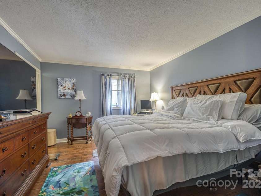 40 Old Field Road, Taylorsville, NC 28681.  MLS# CAR4267576, YatesRealty ID 21602. 