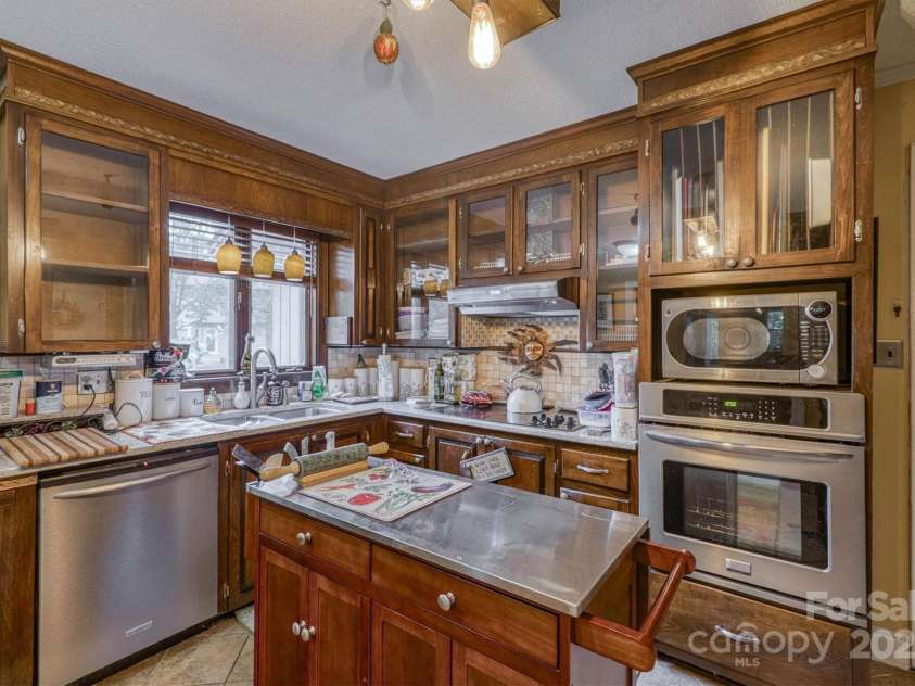 40 Old Field Road, Taylorsville, NC 28681.  MLS# CAR4267576, YatesRealty ID 21602. 