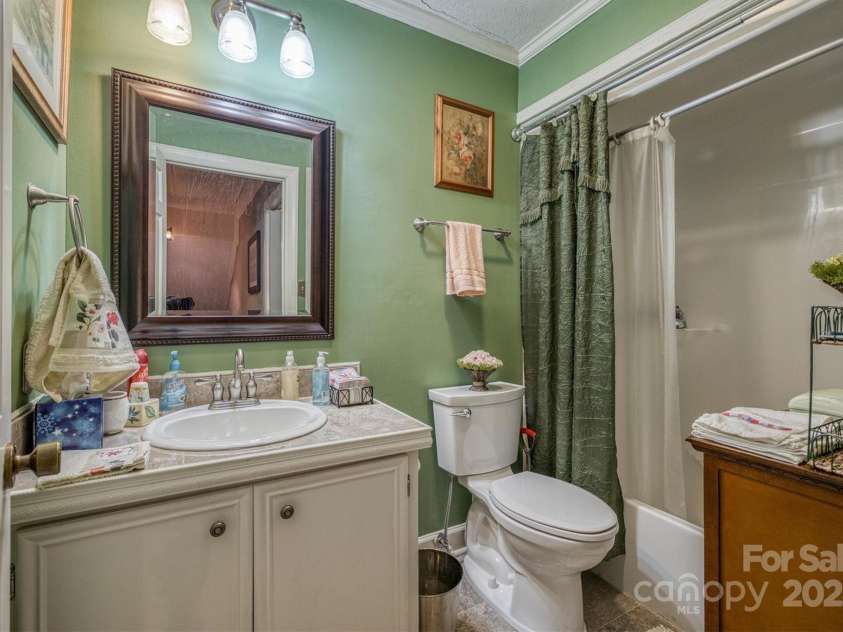 40 Old Field Road, Taylorsville, NC 28681.  MLS# CAR4267576, YatesRealty ID 21602. 