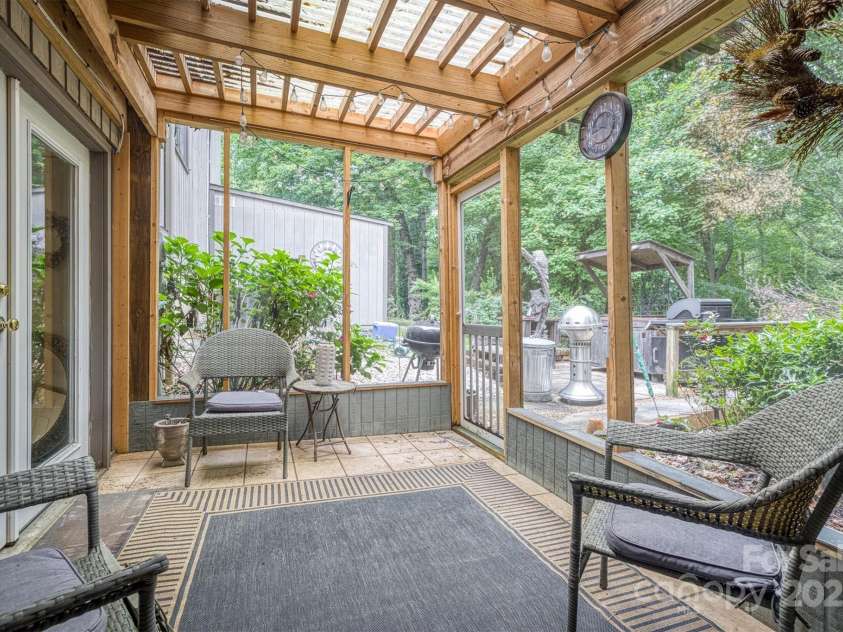 40 Old Field Road, Taylorsville, NC 28681.  MLS# CAR4267576, YatesRealty ID 21602. 