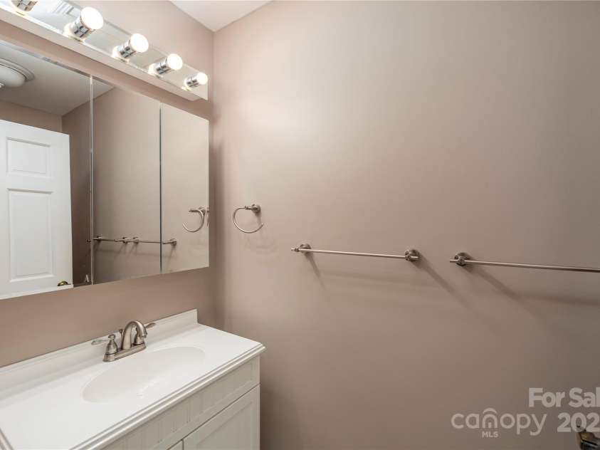 1101 Timber Trail, Asheville, NC 28804.  MLS# CAR4264560, YatesRealty ID 21606. Half-Bath (basement)