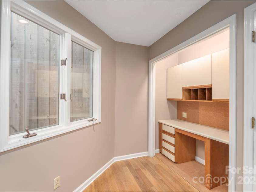 1101 Timber Trail, Asheville, NC 28804.  MLS# CAR4264560, YatesRealty ID 21606. Kitchen Desk or Laundry Closet
