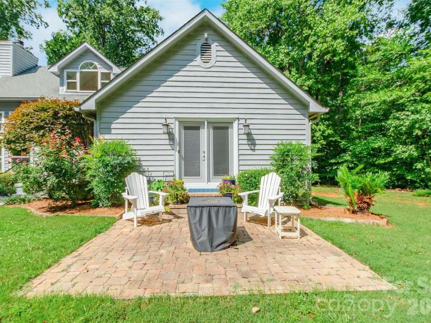 1326 Clifflure Lane, Fort Mill, SC 29708.  MLS# CAR4402361, YatesRealty ID 21606. 