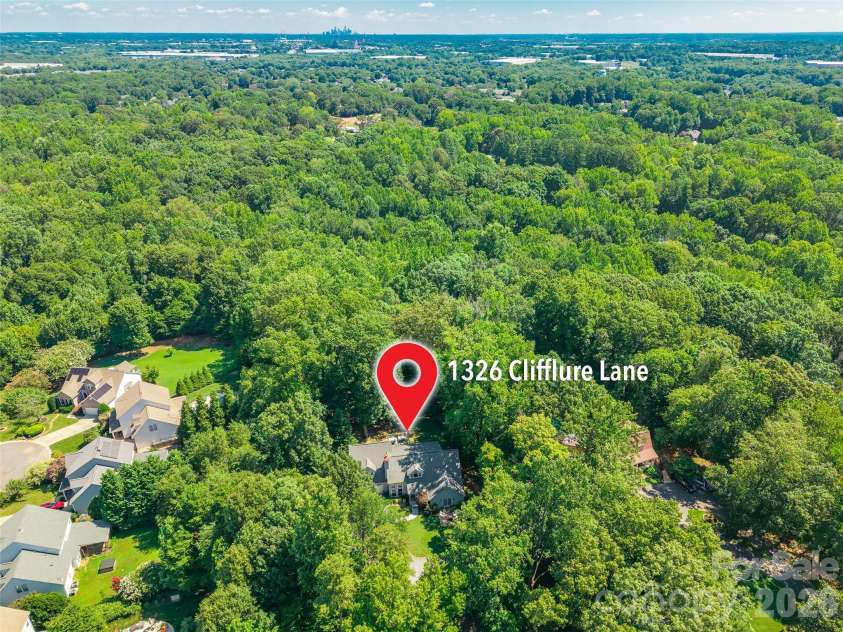 1326 Clifflure Lane, Fort Mill, SC 29708.  MLS# CAR4402361, YatesRealty ID 21606. 