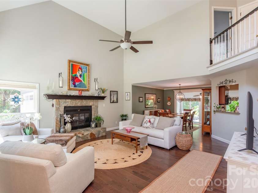1326 Clifflure Lane, Fort Mill, SC 29708.  MLS# CAR4402361, YatesRealty ID 21606. 
