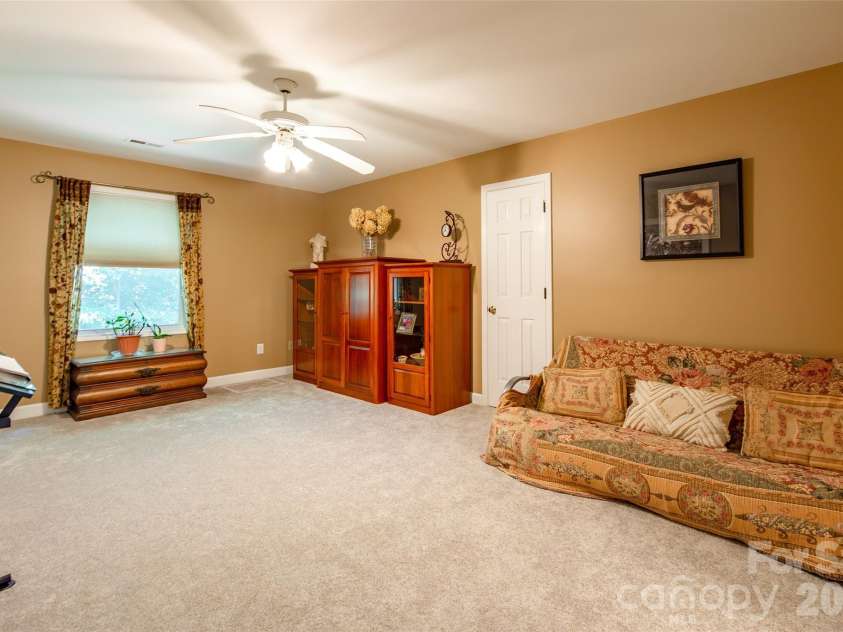 1326 Clifflure Lane, Fort Mill, SC 29708.  MLS# CAR4402361, YatesRealty ID 21606. 