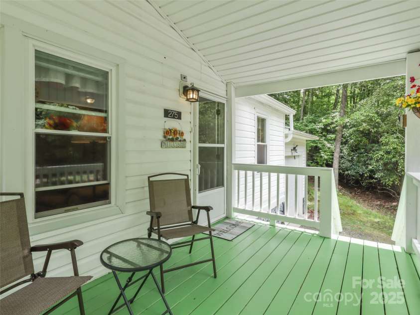 275 Bulldog Lane, Green Mountain, NC 28740.  MLS# CAR4270864, YatesRealty ID 21607. 