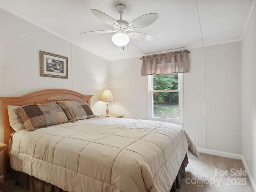 275 Bulldog Lane, Green Mountain, NC 28740.  MLS# CAR4270864, YatesRealty ID 21607. 